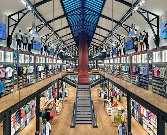 maintenance préventive uniqlo le marais